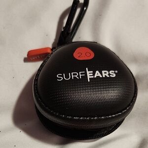 SurfEars 2.0 Black Earplugs And Case